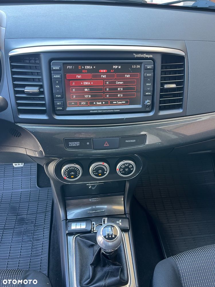 Mitsubishi Lancer - 18