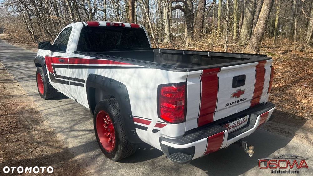 Chevrolet Silverado - 22