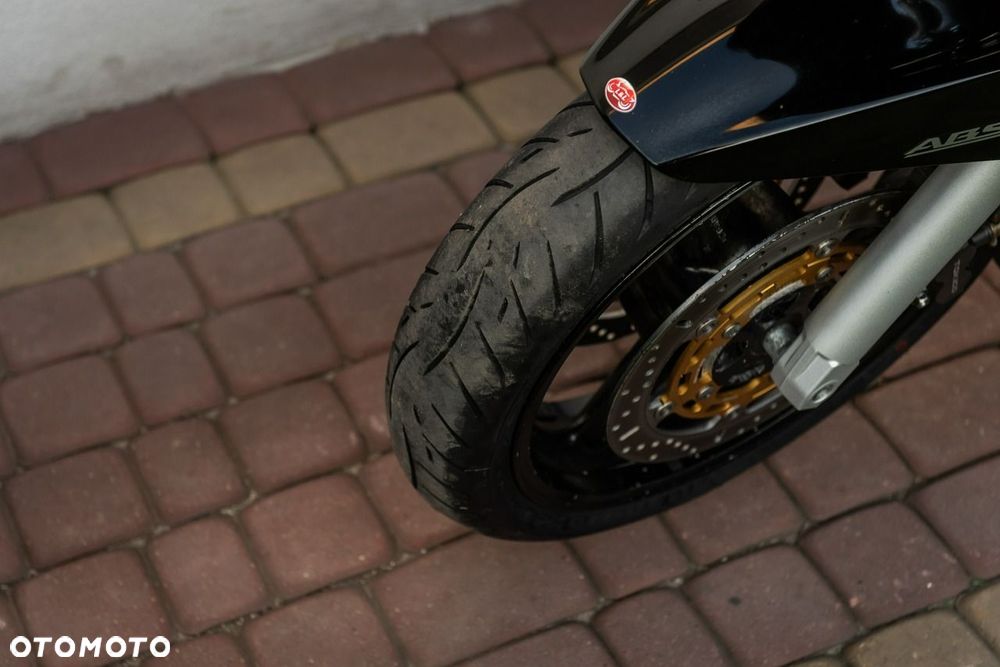 Suzuki GSX - 8