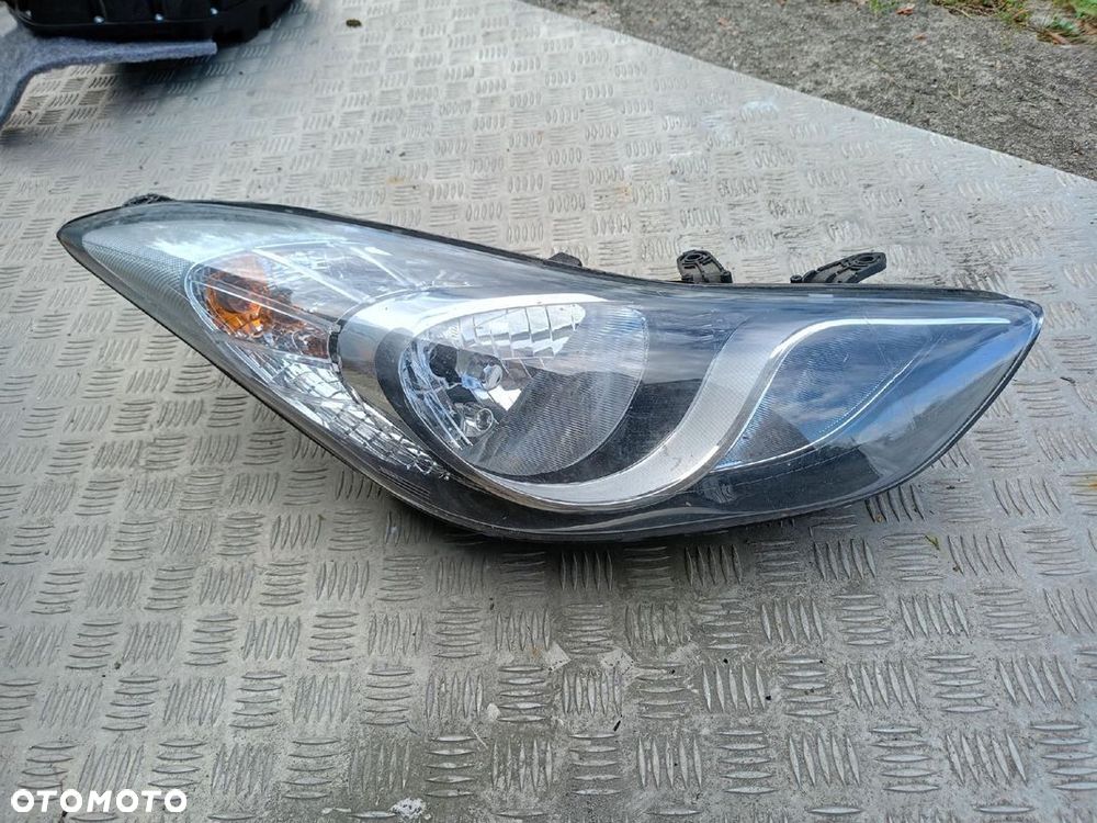 Lampa Przednia Prawa Hyundai I30 2012-2015 - 2