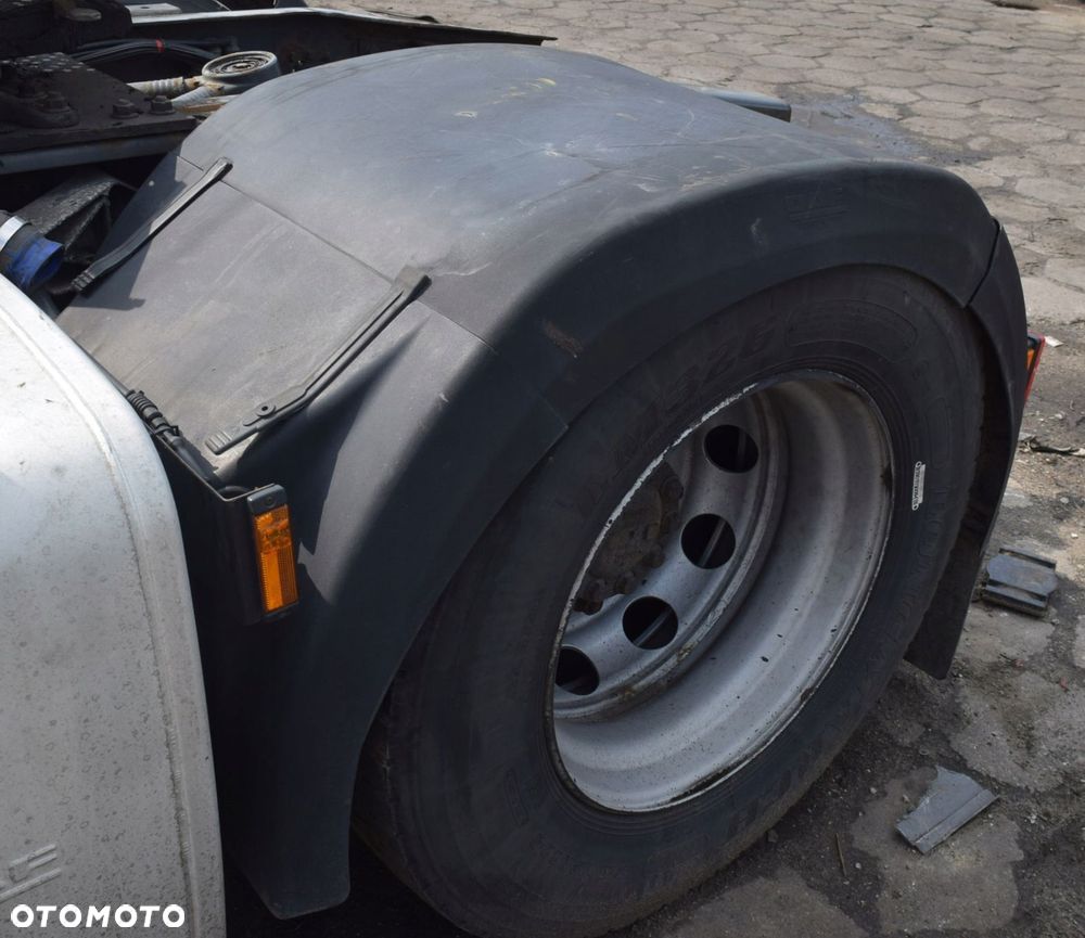 KOMPLETNY BŁOTNIK LAMPA MOCOWANIE DAF CF 95 105 - 3