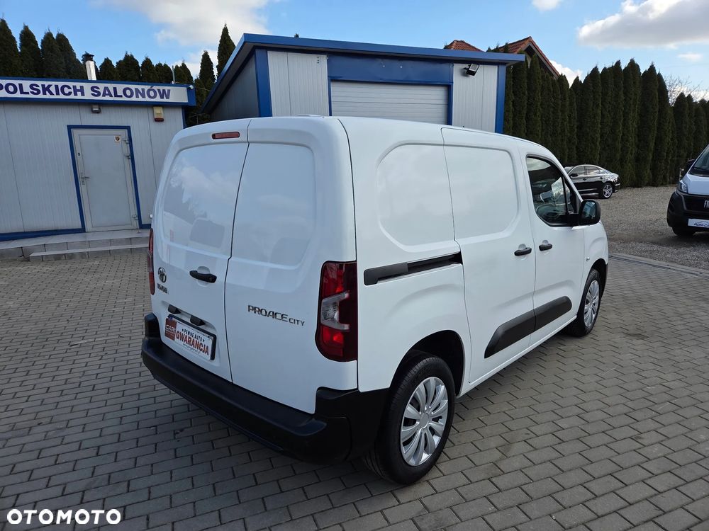 Toyota ProAce - 9