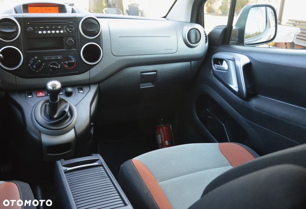 Peugeot Partner - 27