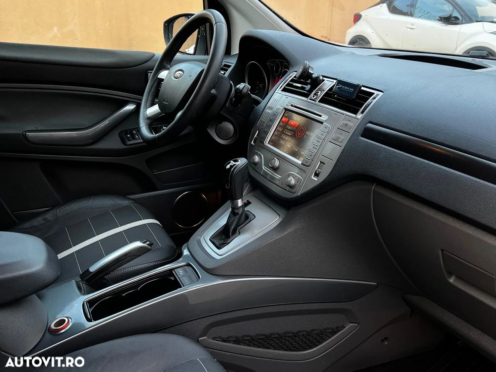Ford Kuga 2.0 TDCi 4x4 Aut. Titanium - 16