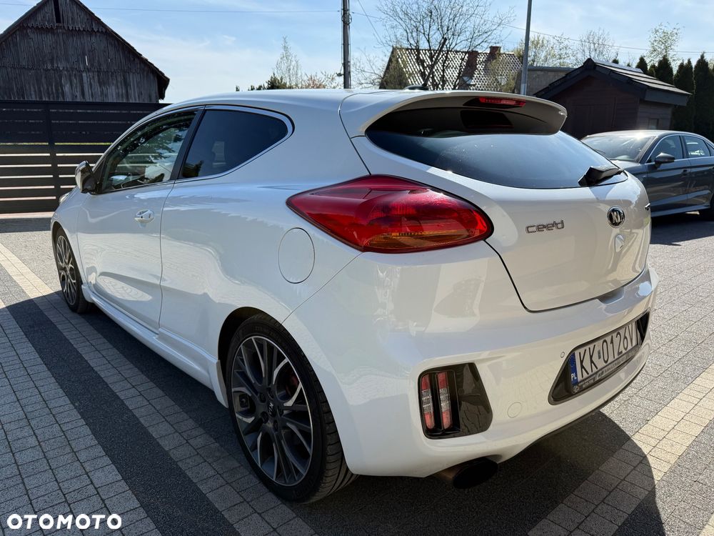 Kia ProCeed 1.6 T-GDI GT-Track - 13