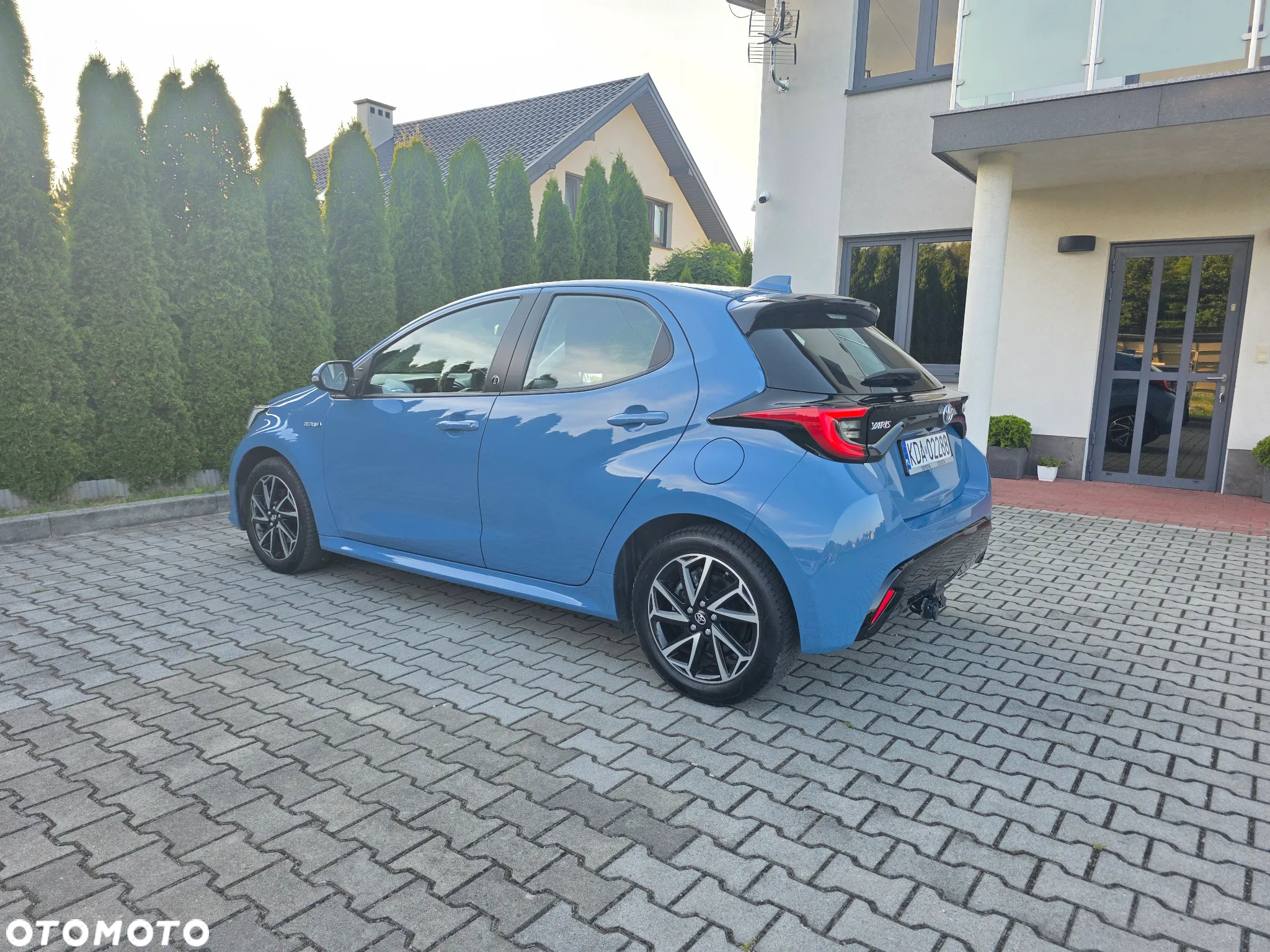 Toyota Yaris Hybrid 1.5 VVT-i Team Deutschland - 2
