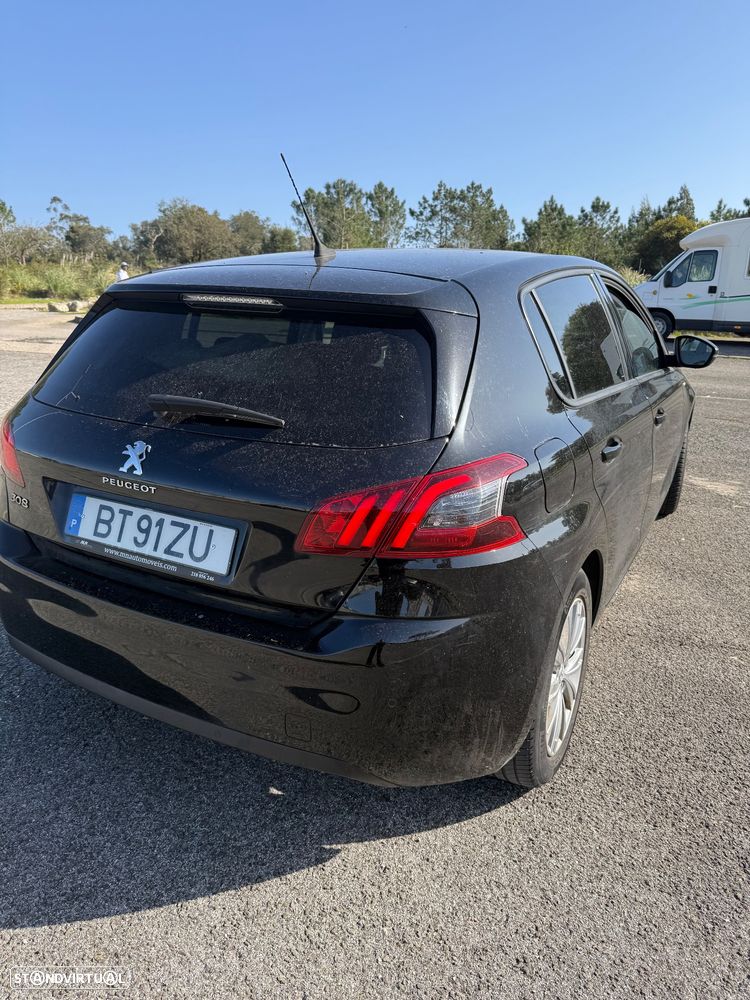 Peugeot 308 PureTech 130 GPF EAT8 Stop & Start Allure - 2