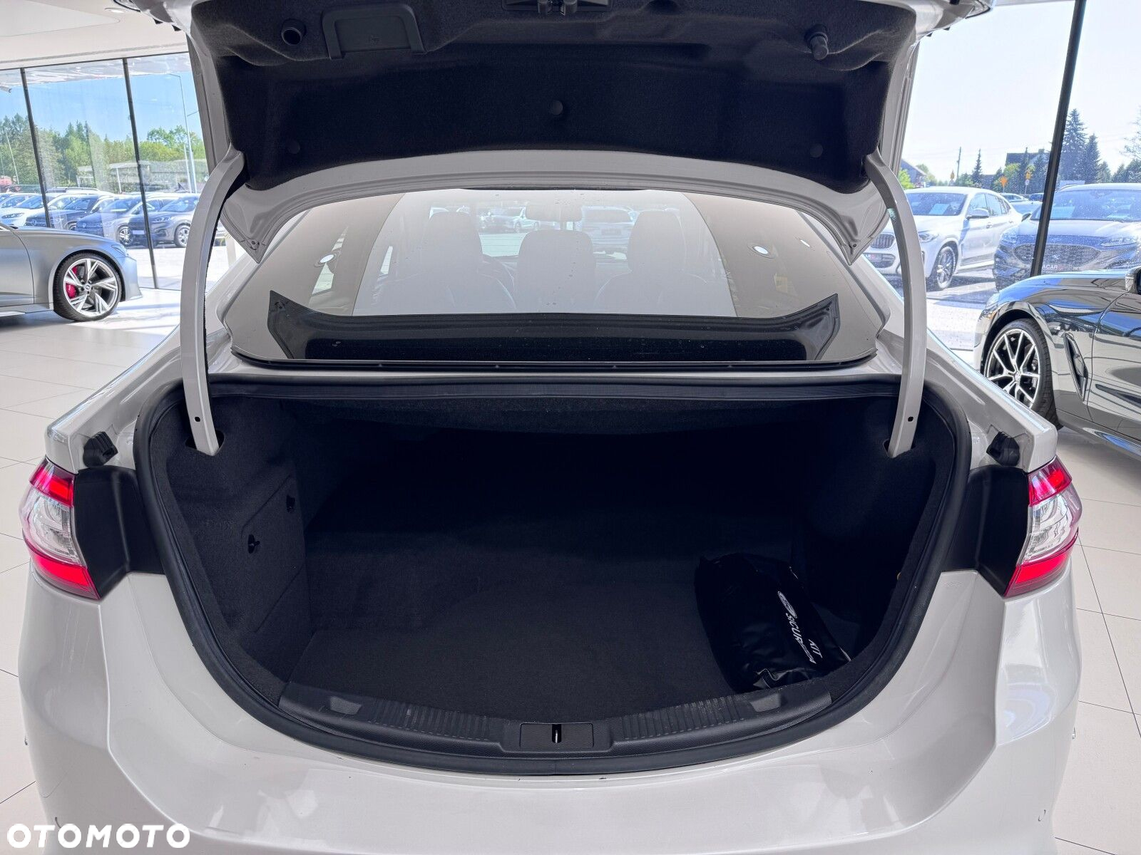 Ford Mondeo - 17
