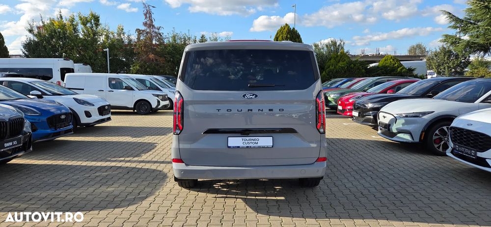 Ford Tourneo Custom Bus 320S 2.0 EcoBlue 170 CP 8AT L1H1 FWD Titanium X - 8