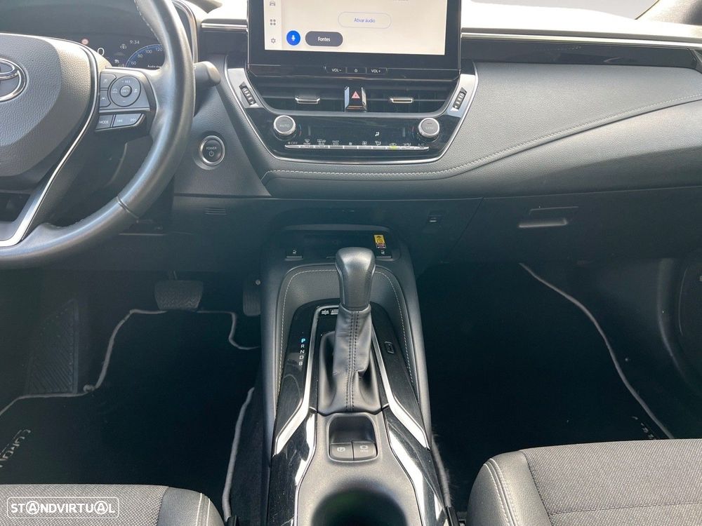 Toyota Corolla Touring Sports - 11
