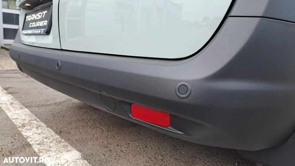 Ford NEW E-TRANSIT COURIER - 19