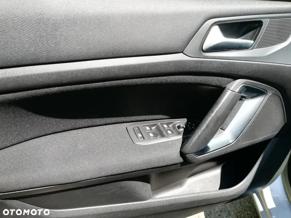 Peugeot 308 1.6 BlueHDi Style S&S - 15