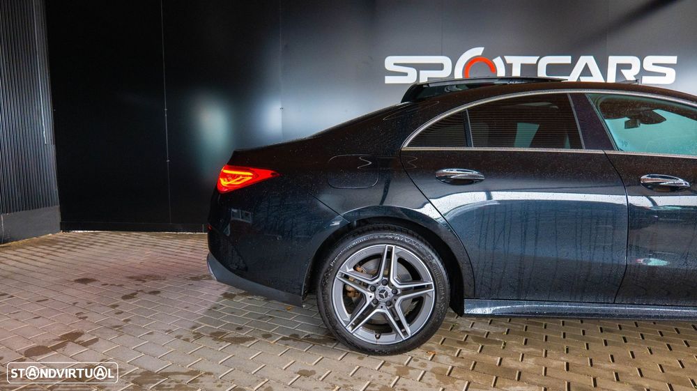 Mercedes-Benz CLA 250 e AMG Line - 4