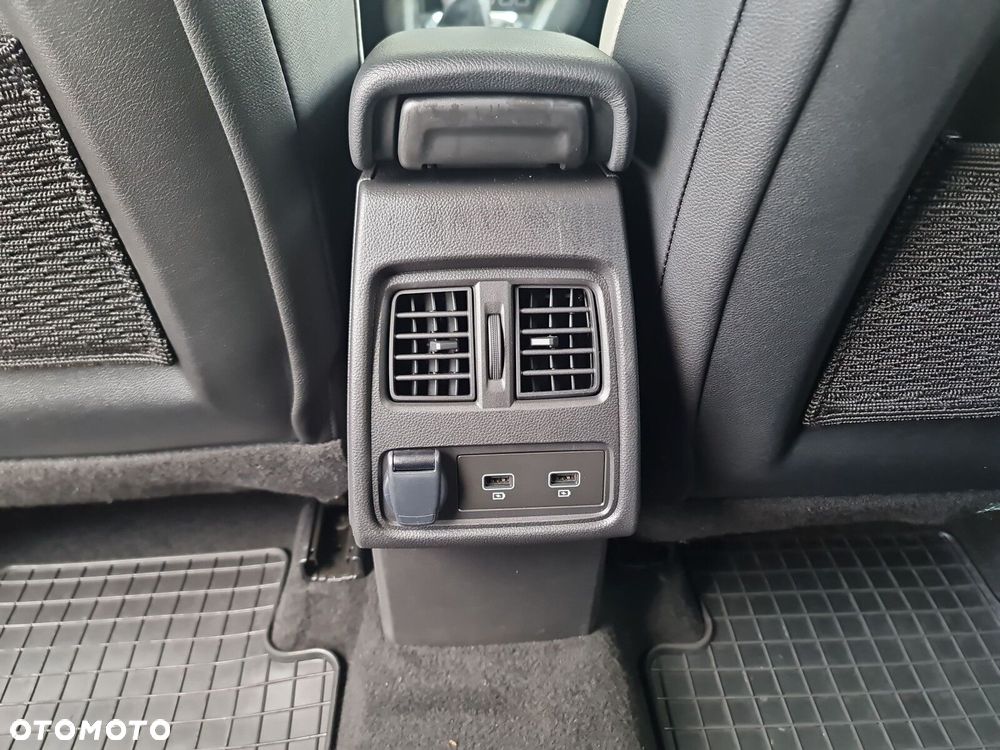 Renault Captur 1.0 TCe Techno - 35