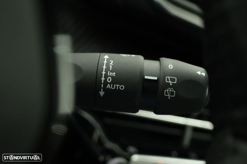Peugeot e-208 51 kWh Allure - 19