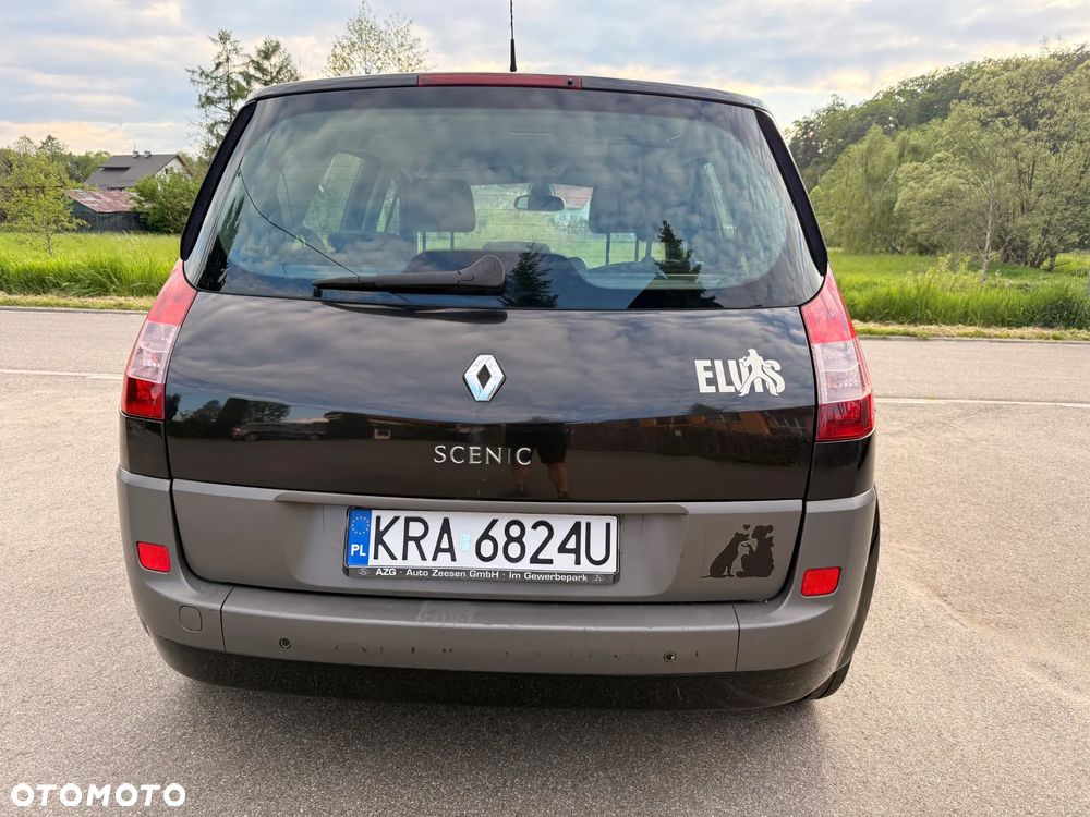 Renault Scenic 2.0 16V Avantage - 4