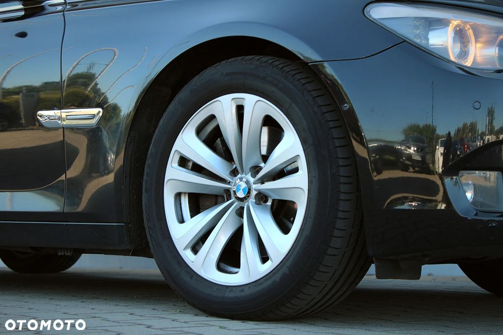 BMW Seria 7 740d xDrive - 14