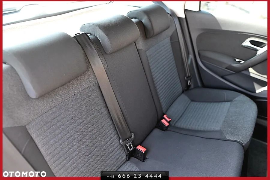 Volkswagen Polo 1.2 TSI Comfortline - 23