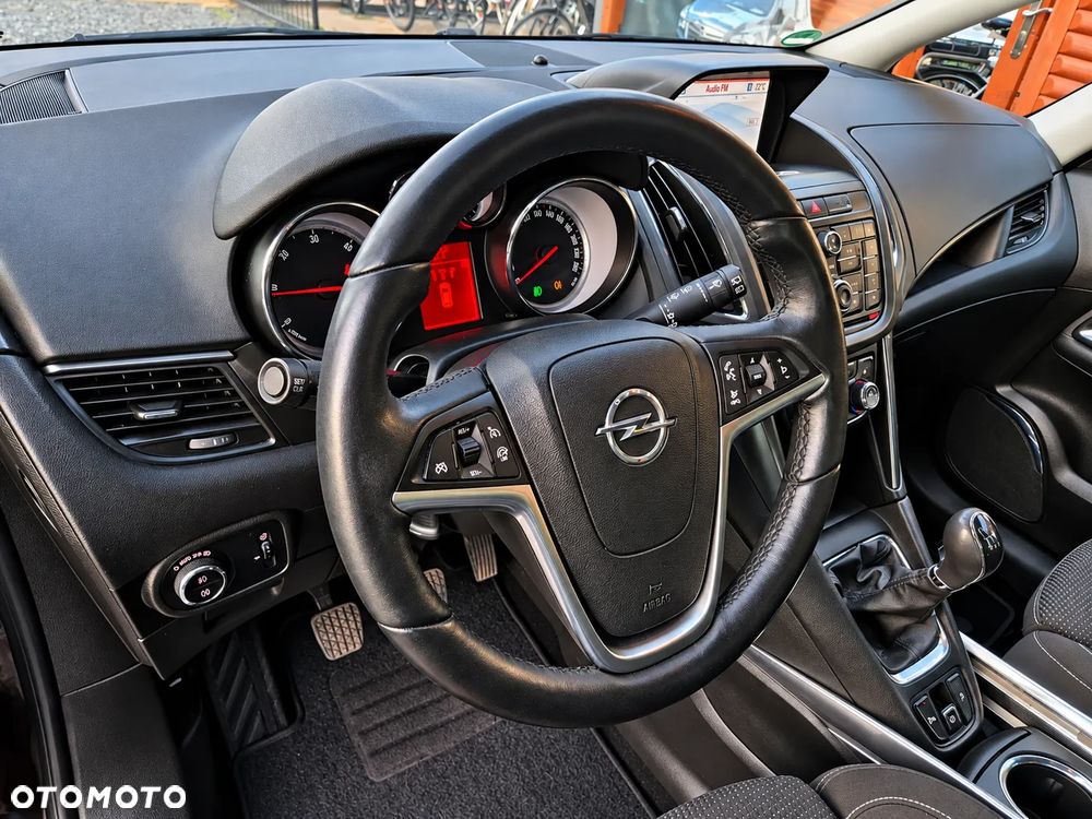 Opel Zafira - 33