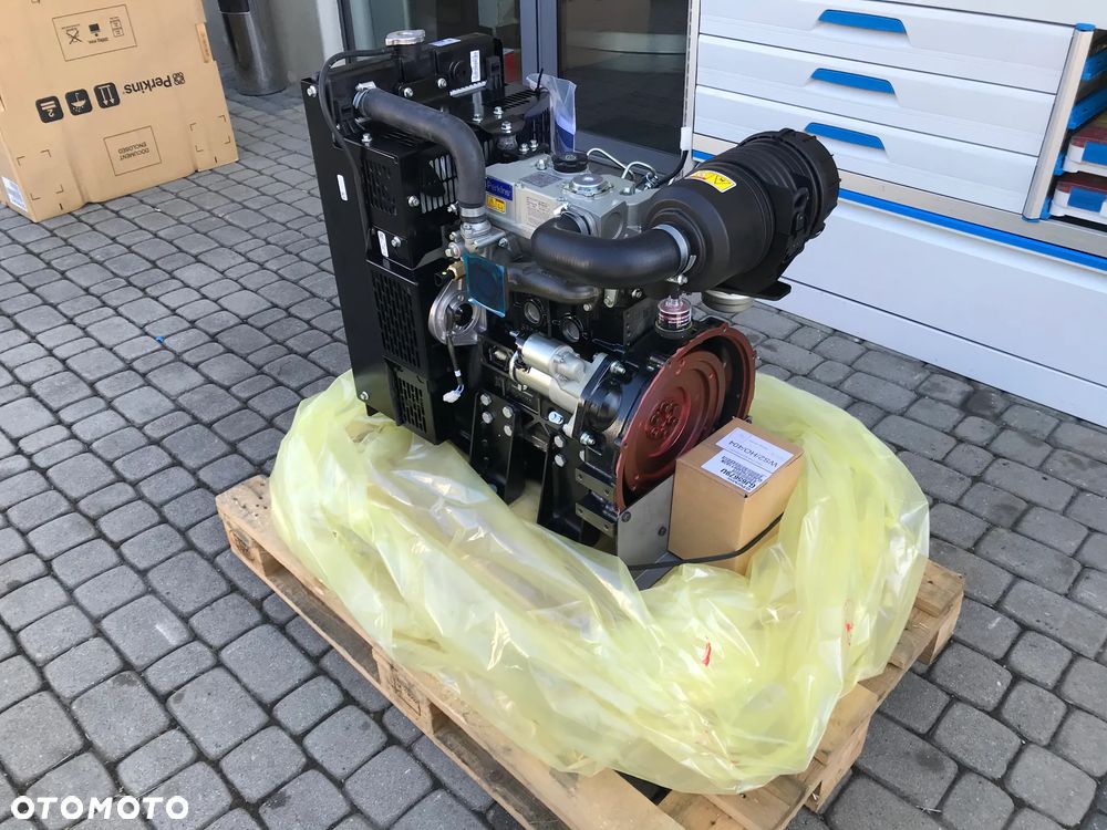 SILNIK Perkins 403D-11 403D 11 16000netto - 3