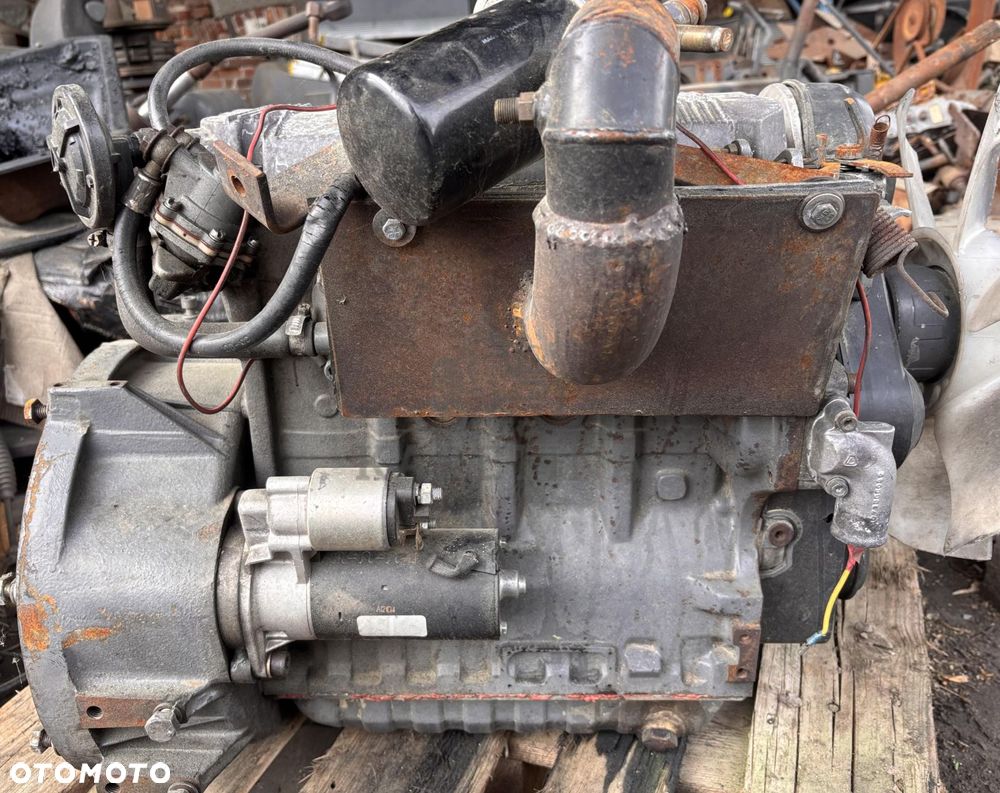 Lombardini Deutz F4M1008 LDW 1204 Silnik Kompletny - 1
