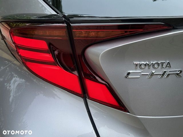 Toyota C-HR Style Selection - 13