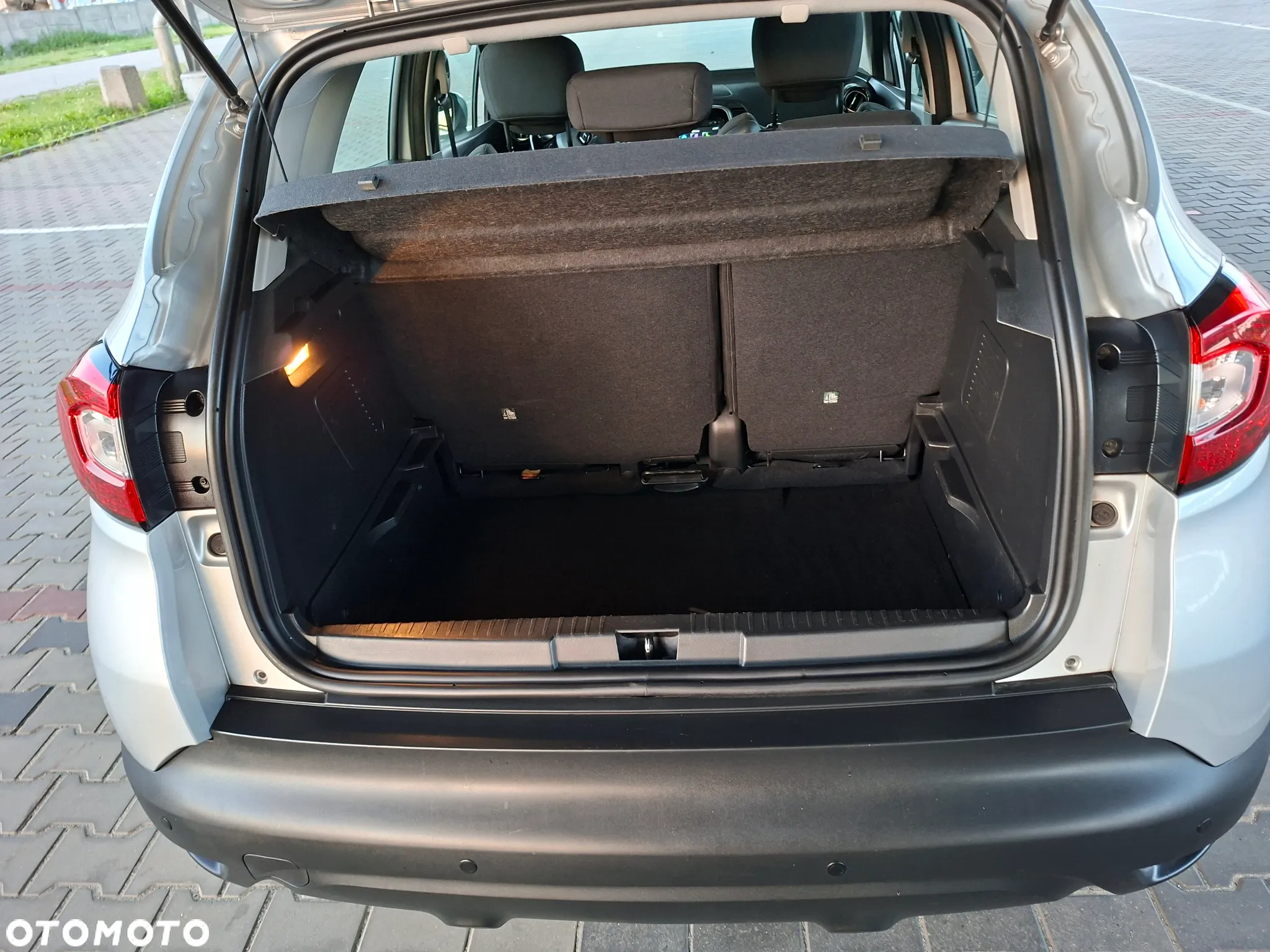 Renault Captur - 28