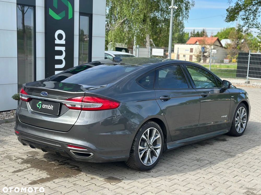 Ford Mondeo - 8