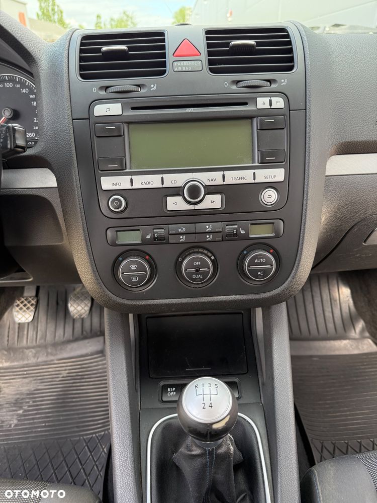 Volkswagen Golf 1.9 TDI Trendline - 23