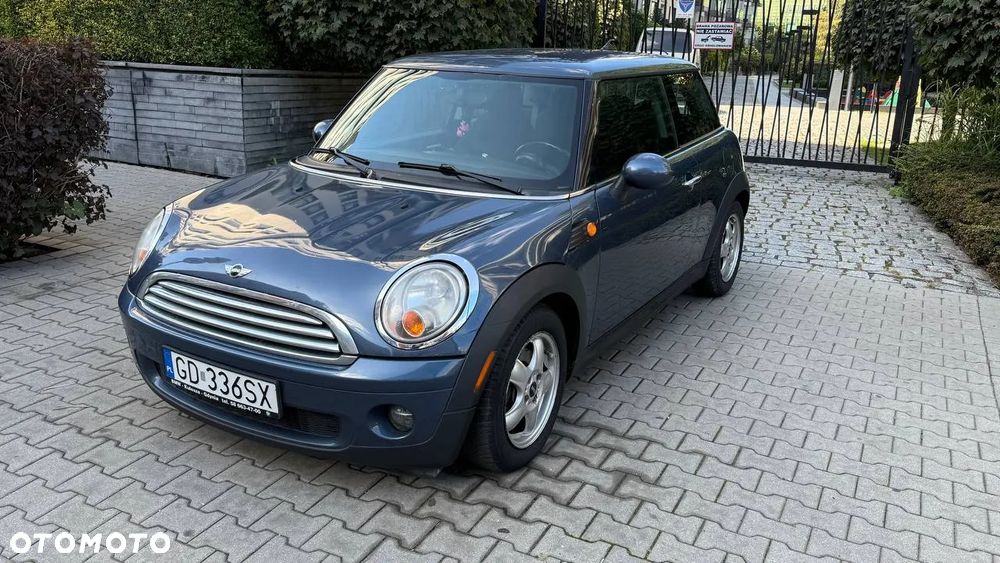 MINI Cooper - 1
