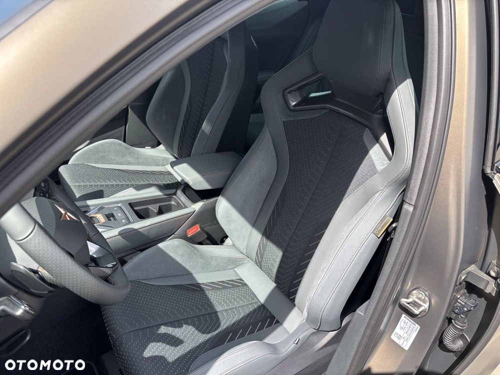 Cupra Formentor 2.5 TSI 4Drive VZ5 DSG - 12