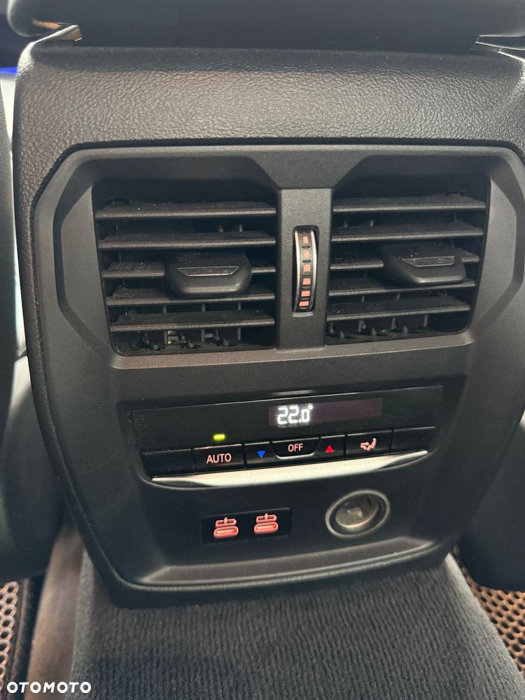 BMW Seria 3 320d M Sport - 26