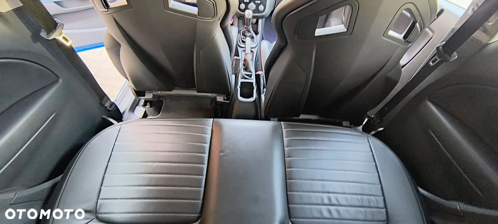 Opel Corsa 1.6 Turbo OPC - 4