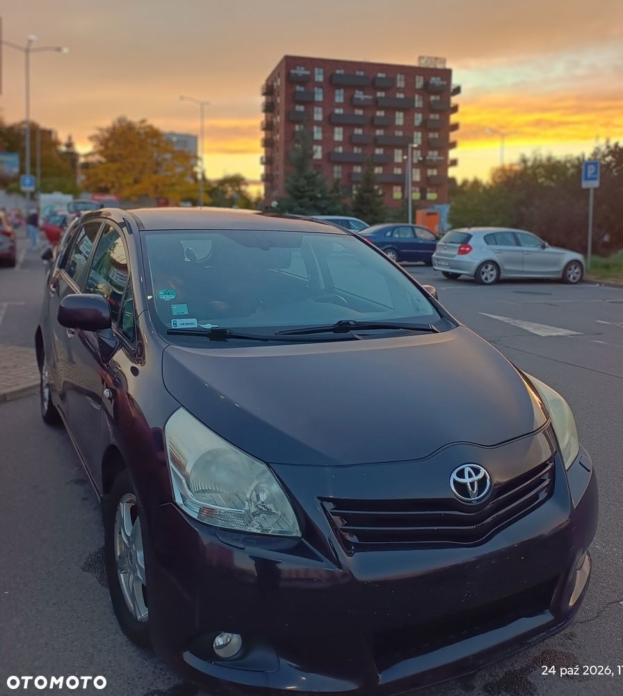 Toyota Verso - 1