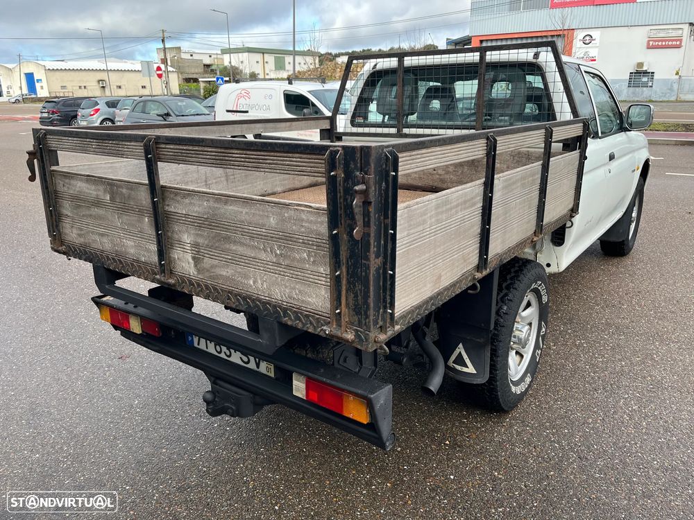 Mitsubishi L200 4x4 4 Lugares - 5