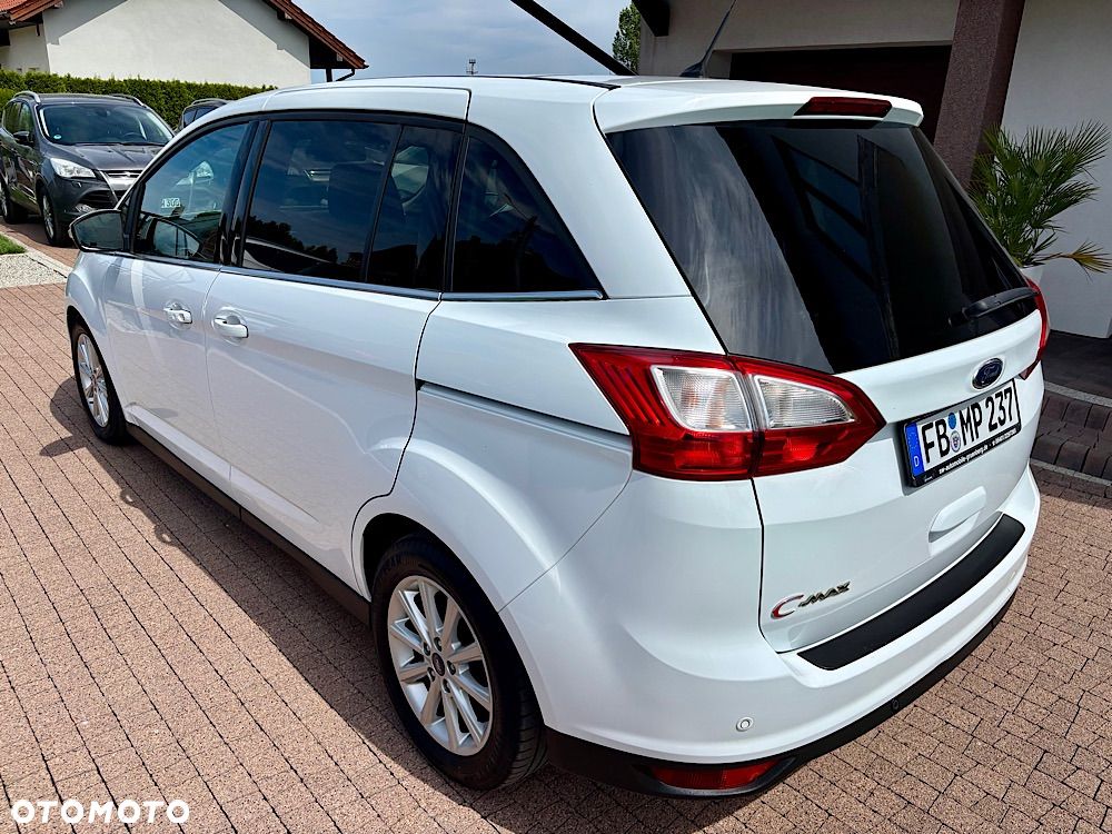 Ford Grand C-MAX Gr 1.5 TDCi Titanium - 10