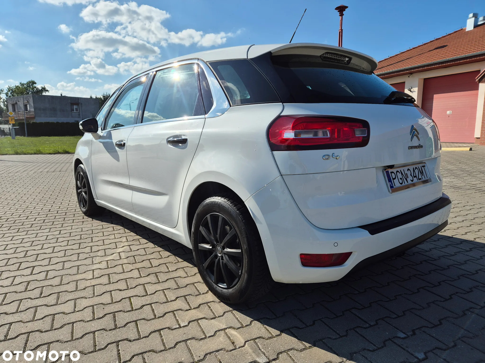 Citroën C4 Picasso e-HDi 115 Business Class - 3