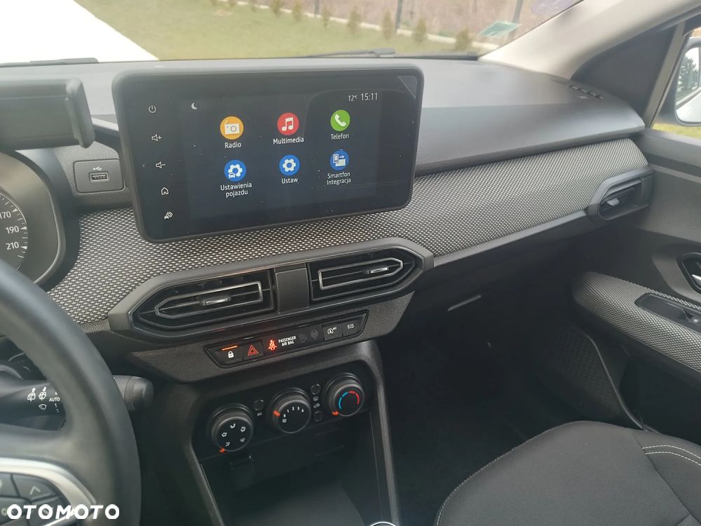 Dacia Sandero - 8