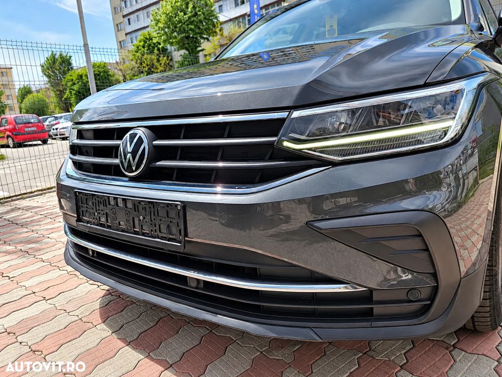 Volkswagen Tiguan 2.0 TDI DSG Elegance - 28