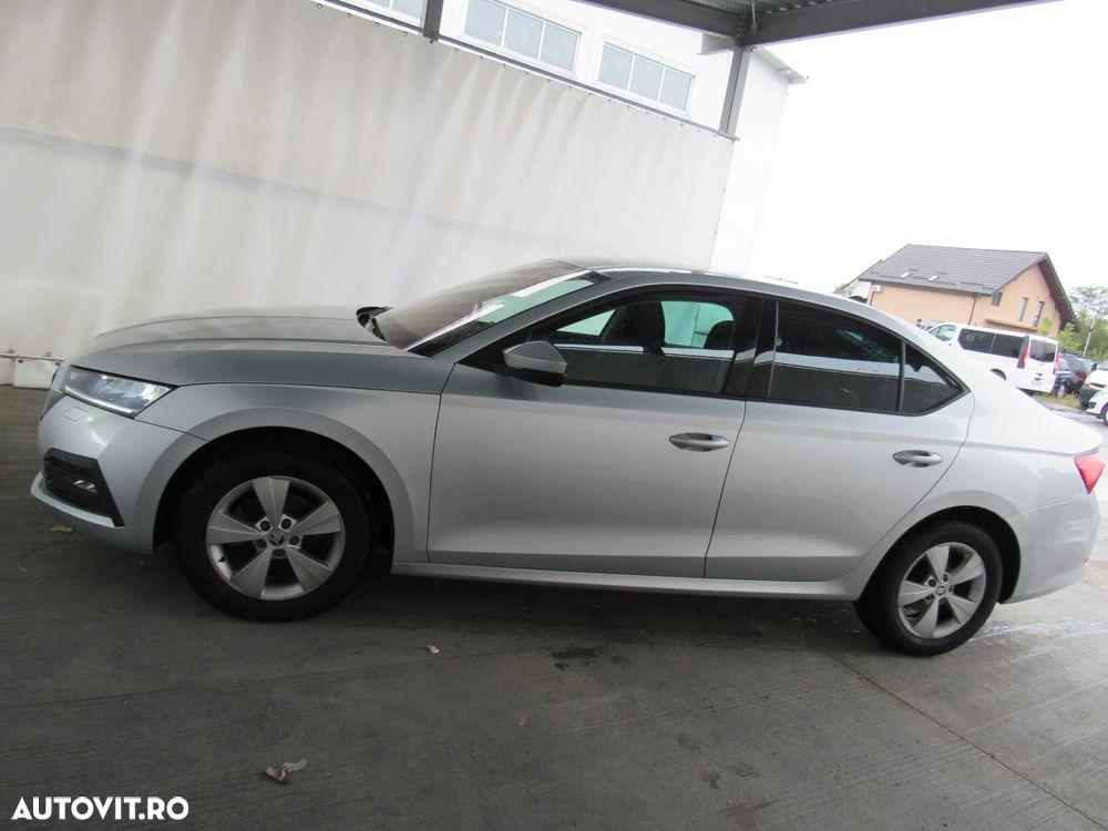 Skoda Octavia - 3