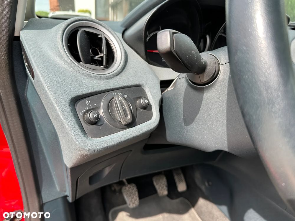 Ford Fiesta - 13