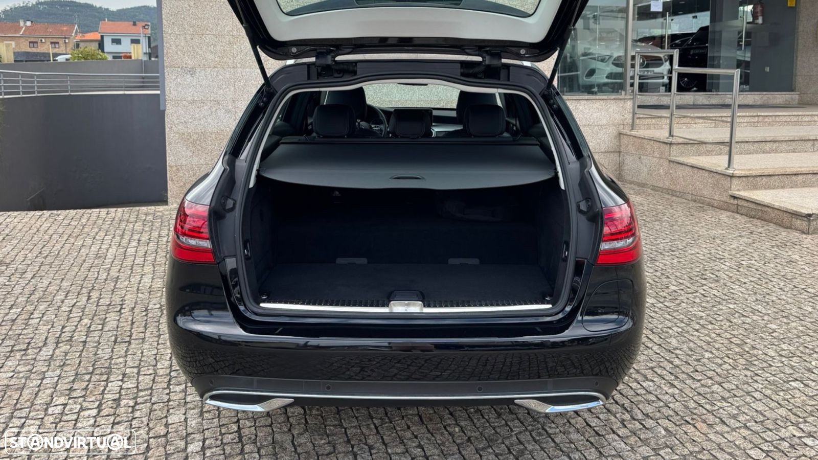 Mercedes-Benz C 300 de Avantgarde - 9