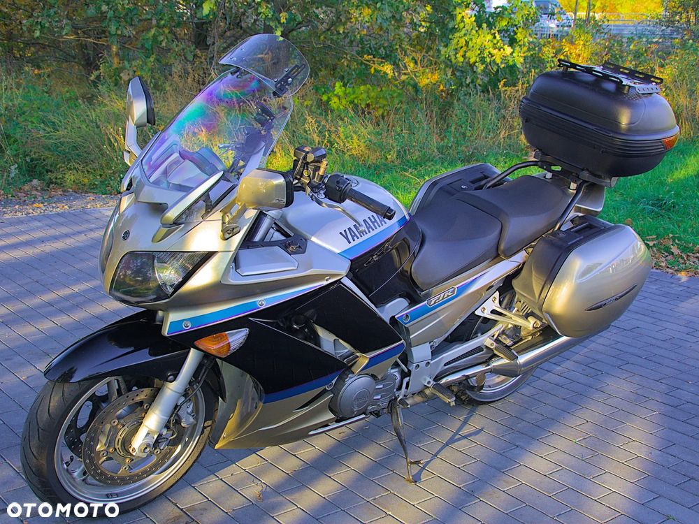 Yamaha FJR - 4