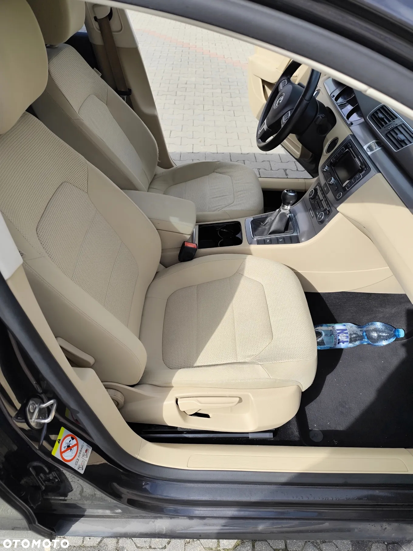 Volkswagen Passat 1.6 TDI DPF BlueMot Comfortline - 11
