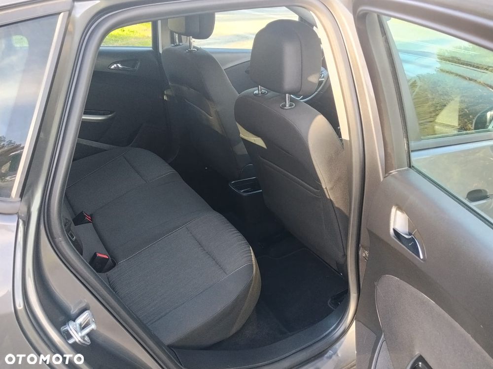 Opel Astra 1.7 CDTI EU5 - 12