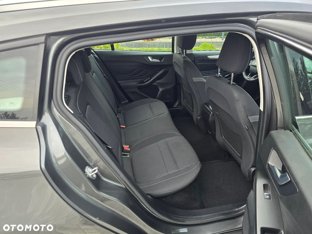 Ford Focus 1.5 TDCi Titanium - 9