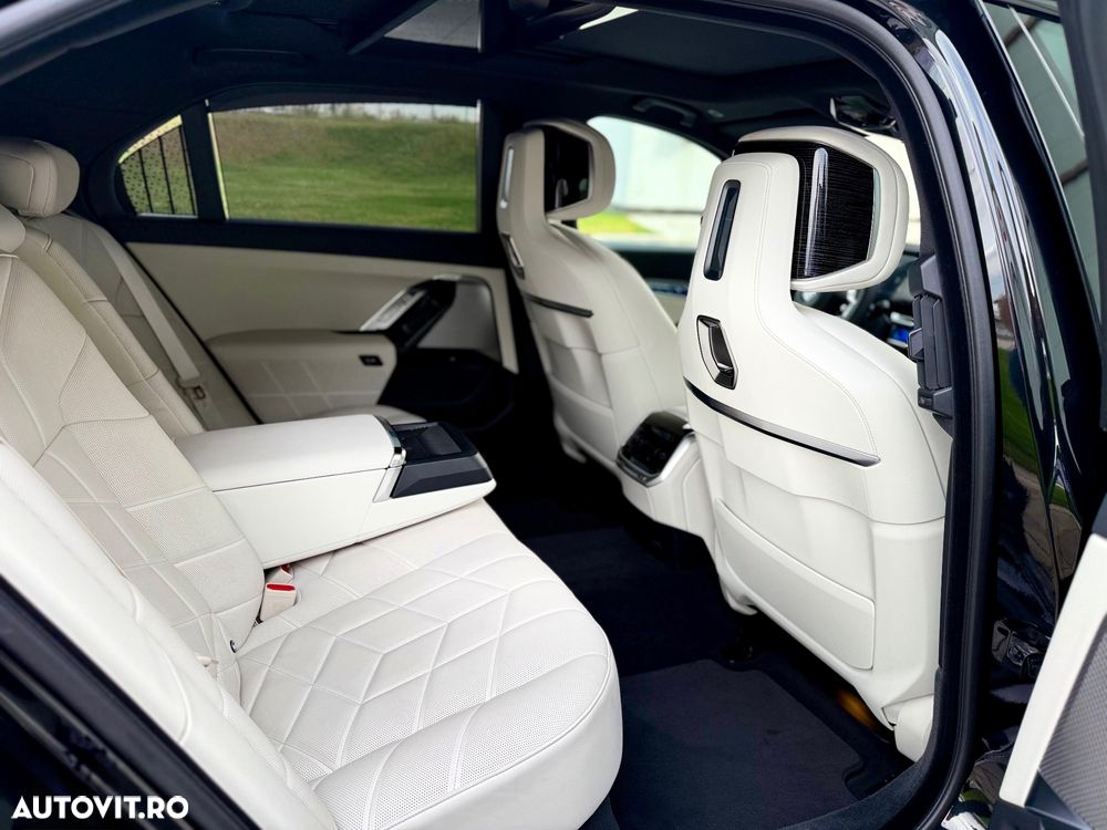 BMW Seria 7 740d xDrive - 20