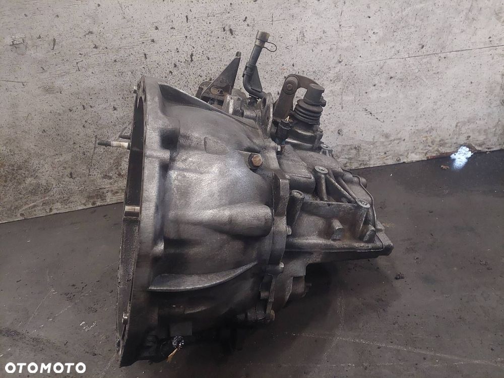 SKRZYNIA BIEGÓW RENAULT SCENIC II 1.9 DCI ND0002 - 2