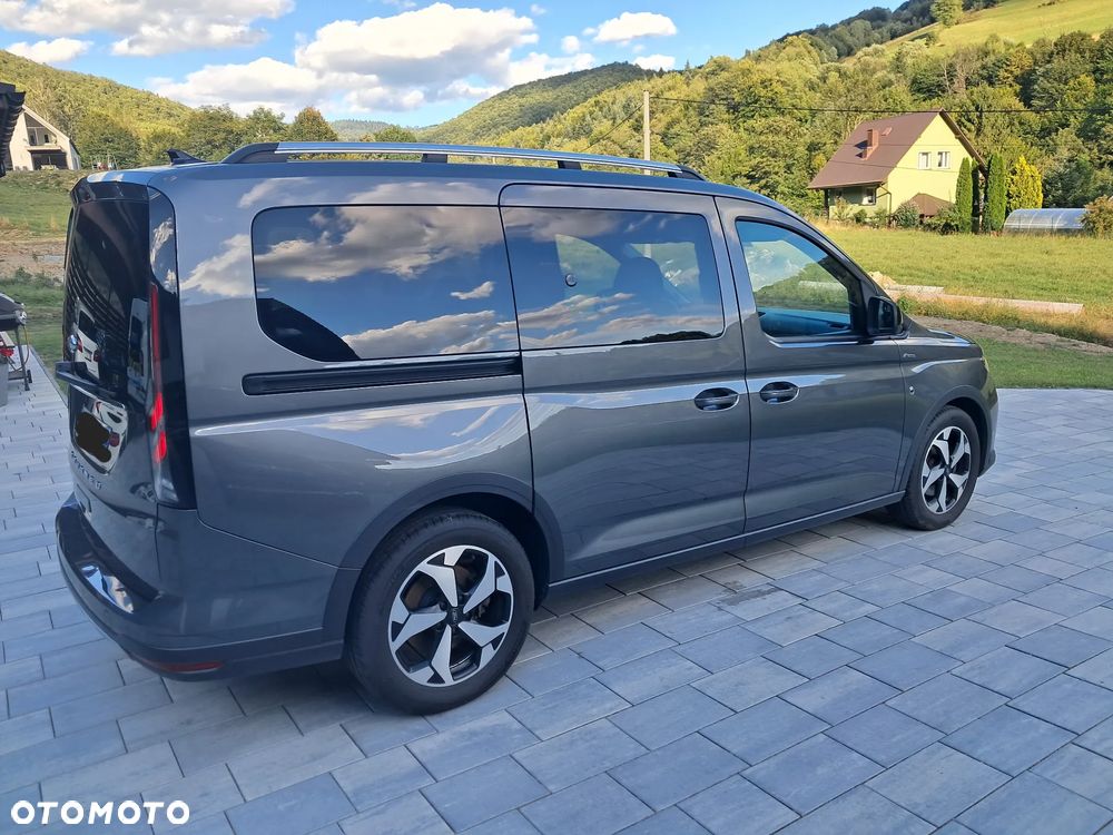 Ford Tourneo Connect Grand - 11
