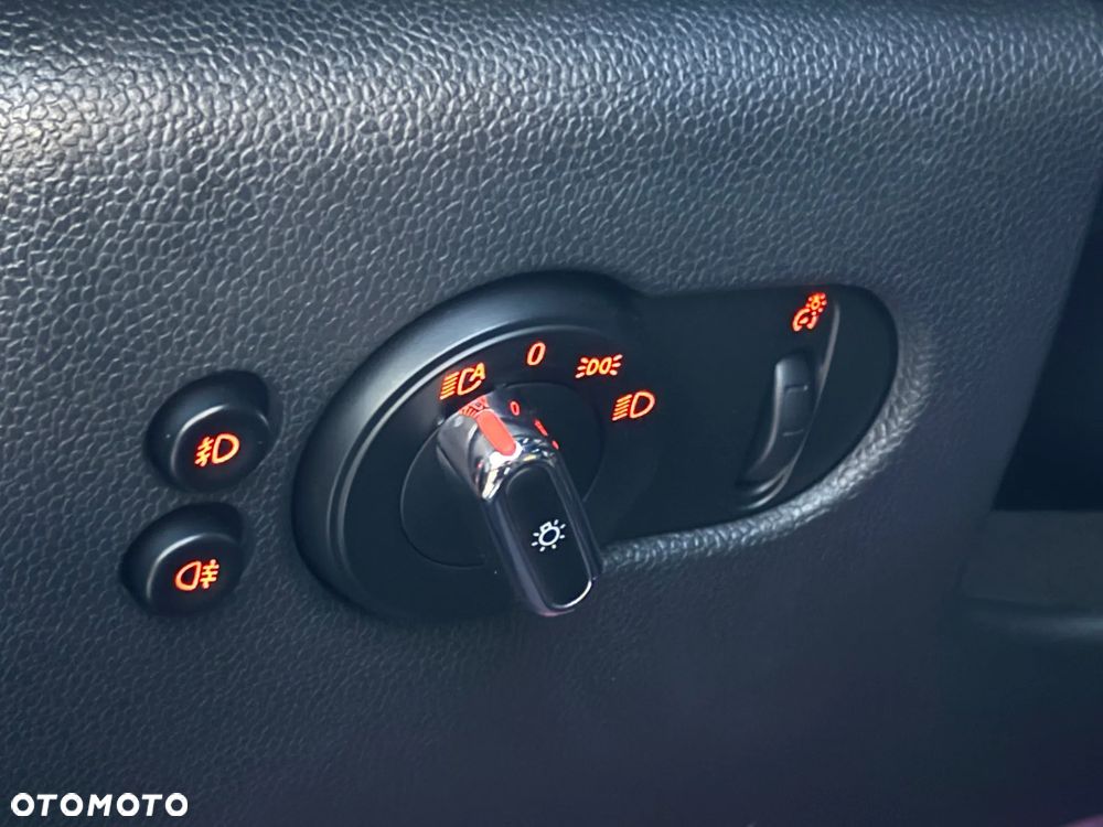 MINI Cooper Yours Trim - 16